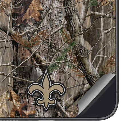 NFL New Orleans Saints Realtree AP Camo Galaxy S25 Skin